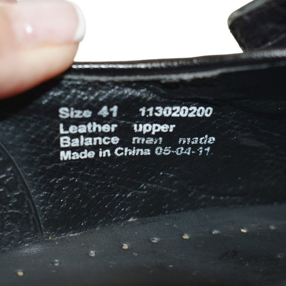 Dansko "Phoebe" Black Elastic Pull-on Leather Professional Clogs - Picture 7 of 11